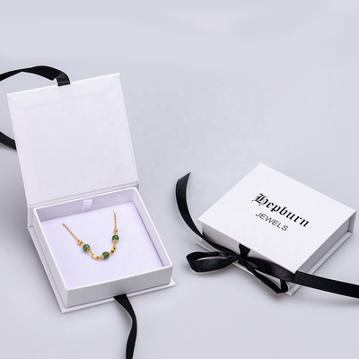 Paperboard Packaging Gift Box Set 157g  Necklace Bracelet Jewelry With Ribbon Closure